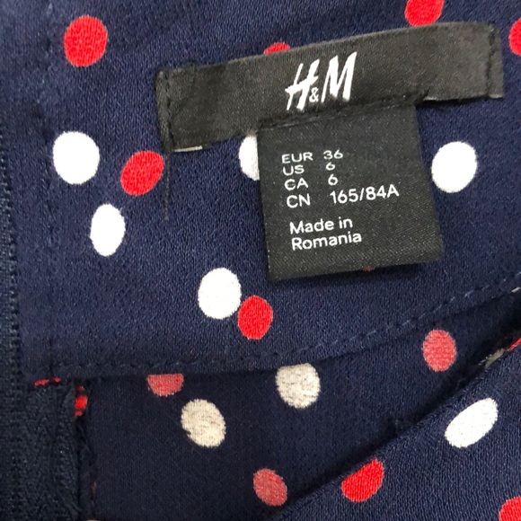 Ruffle hem polka dot top - Picture 3 of 12